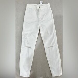 NWT American Eagle High-Waist distressed Jegging Jeans